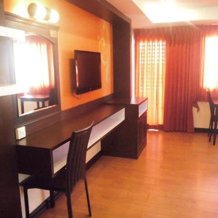 Hotel Baan Chalelarn à HHQ Extérieur photo