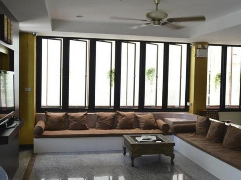 Hotel Baan Chalelarn à HHQ Extérieur photo