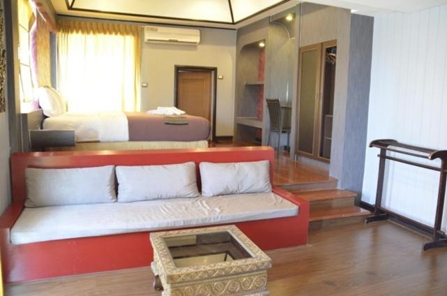 Hotel Baan Chalelarn à HHQ Chambre photo
