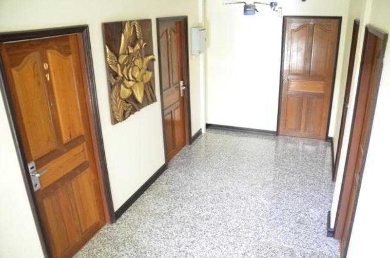 Hotel Baan Chalelarn à HHQ Extérieur photo