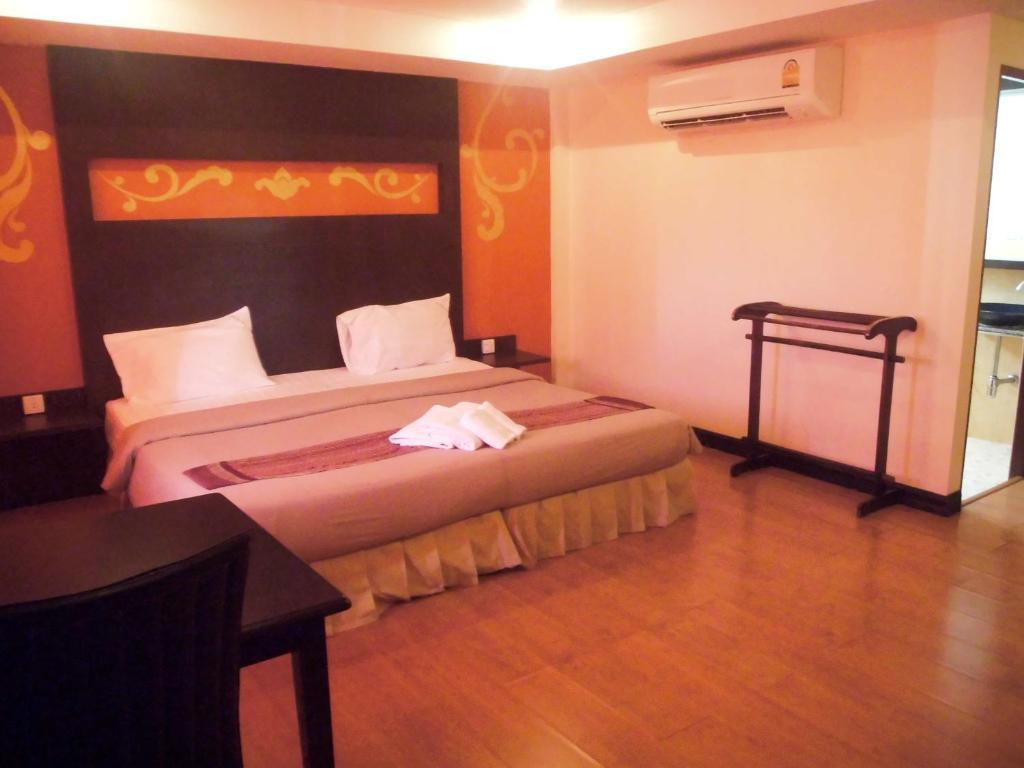 Hotel Baan Chalelarn à HHQ Chambre photo
