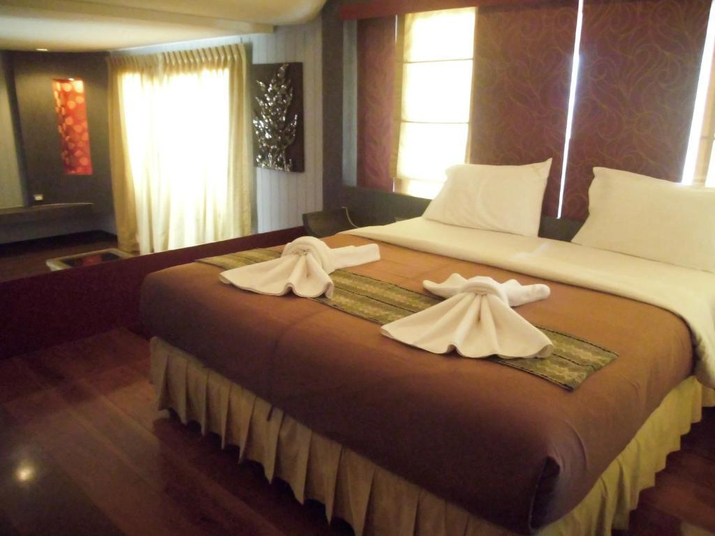 Hotel Baan Chalelarn à HHQ Chambre photo