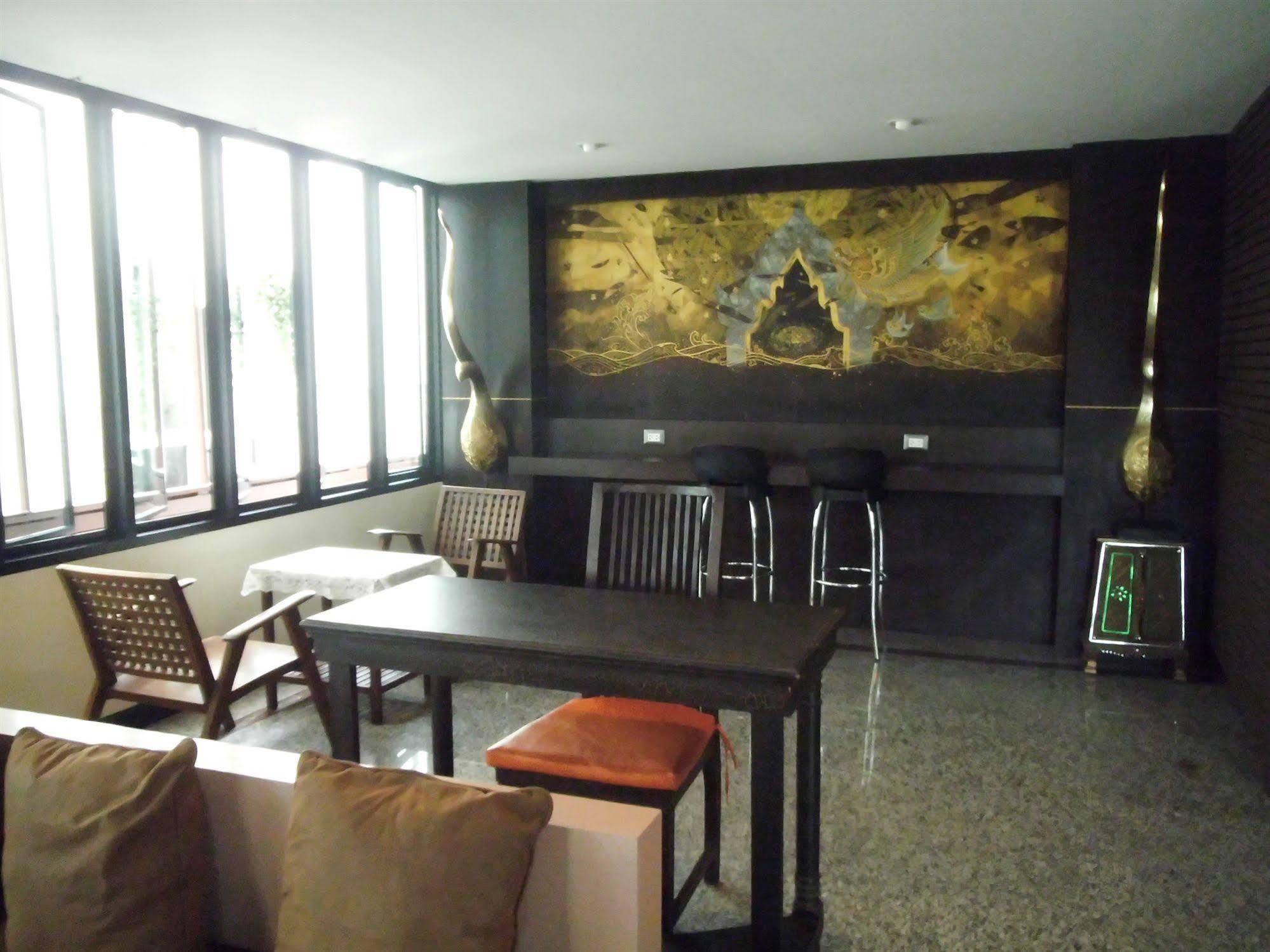 Hotel Baan Chalelarn à HHQ Extérieur photo